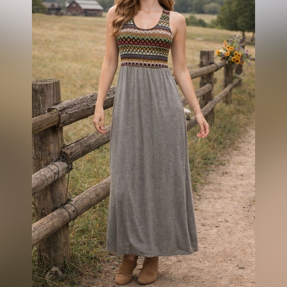 Southwest Print Sleeveless Maxi Dress | Boho Festival Knit Maxi Xhilaration (M)